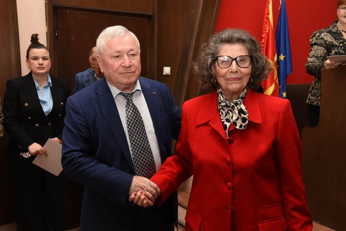 Pretsedatelot na Sobranie D. Ivanov i pretsedatelkata na ZP Strumiva D. Daskalovska